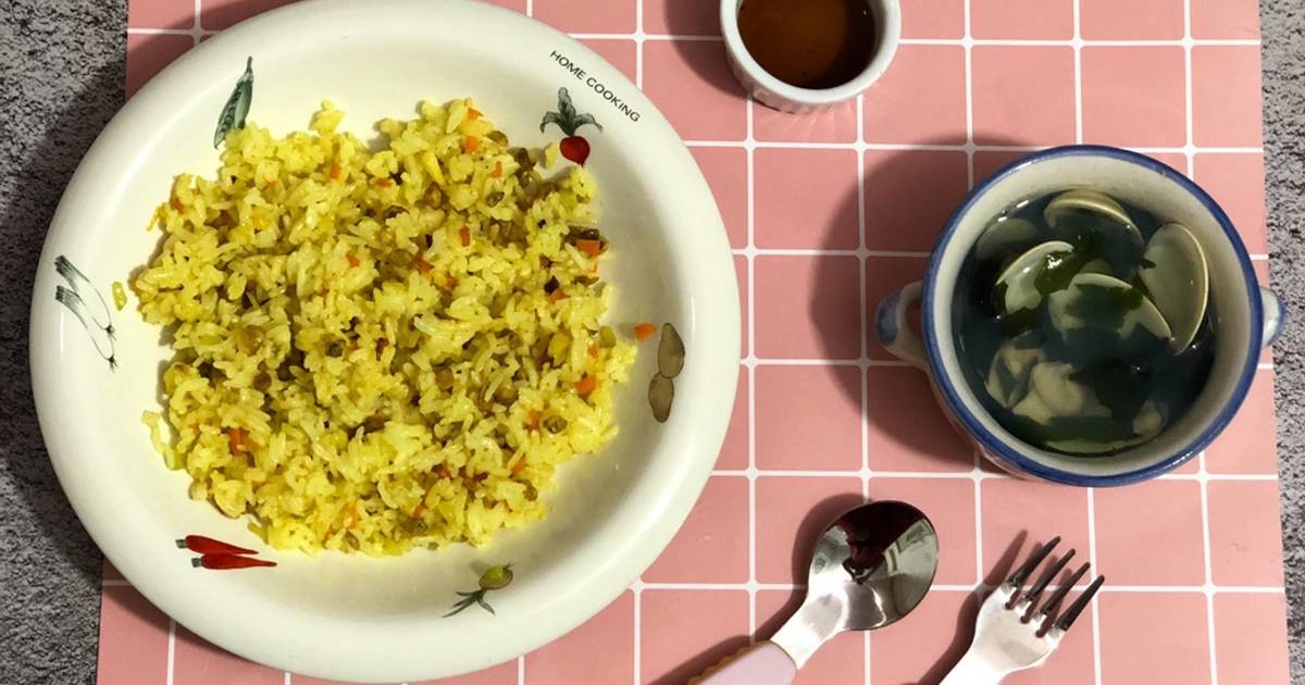 Cơm chiên hến -ăn dặm
Canh rong biển nấu nghêu