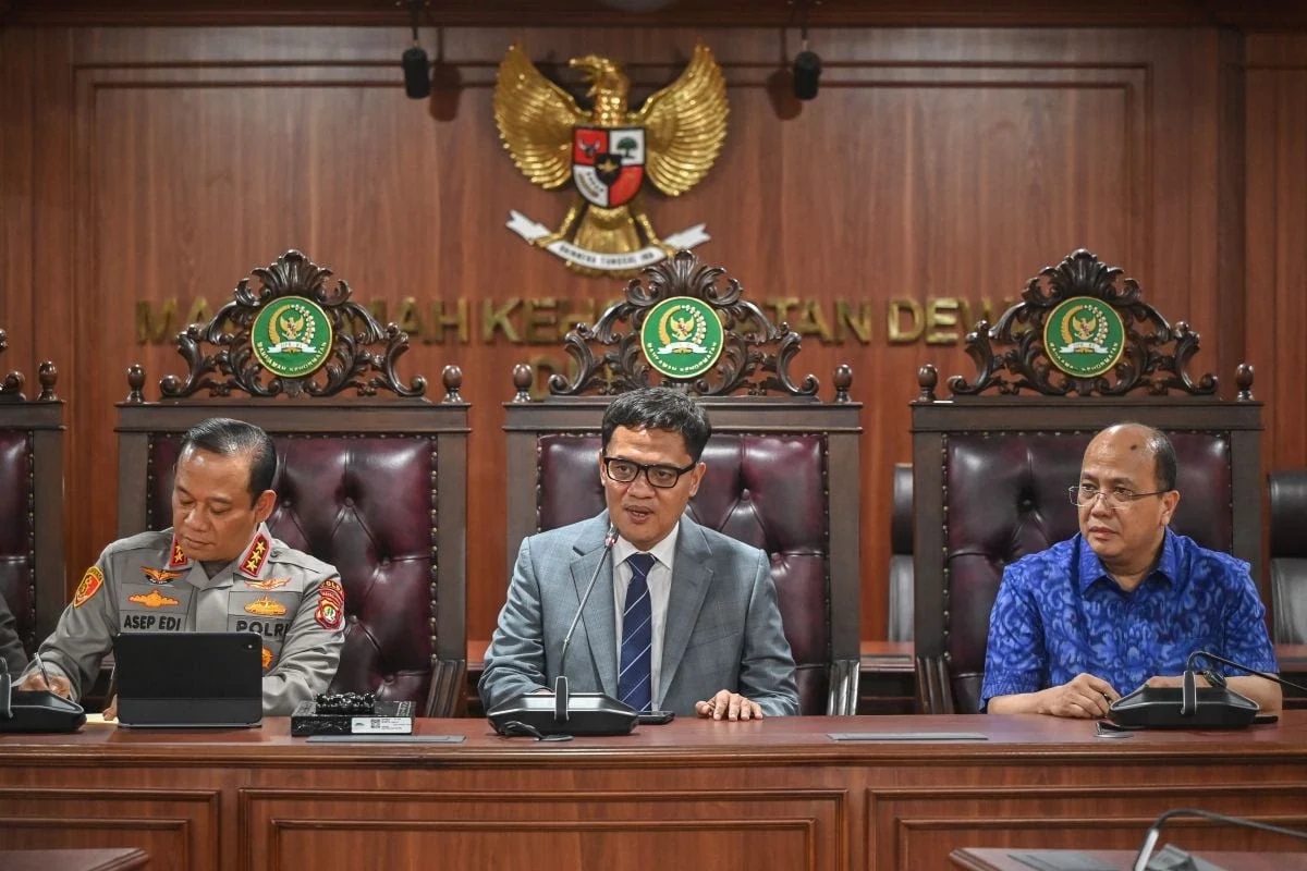 Gedung kantor pusat Bank Mandiri di Jakarta yang menjadi pusat layanan perbankan nasional.