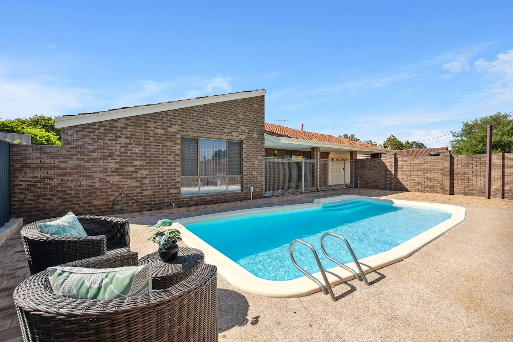 8 Chevalier Way, Thornlie - Thumbnail 2