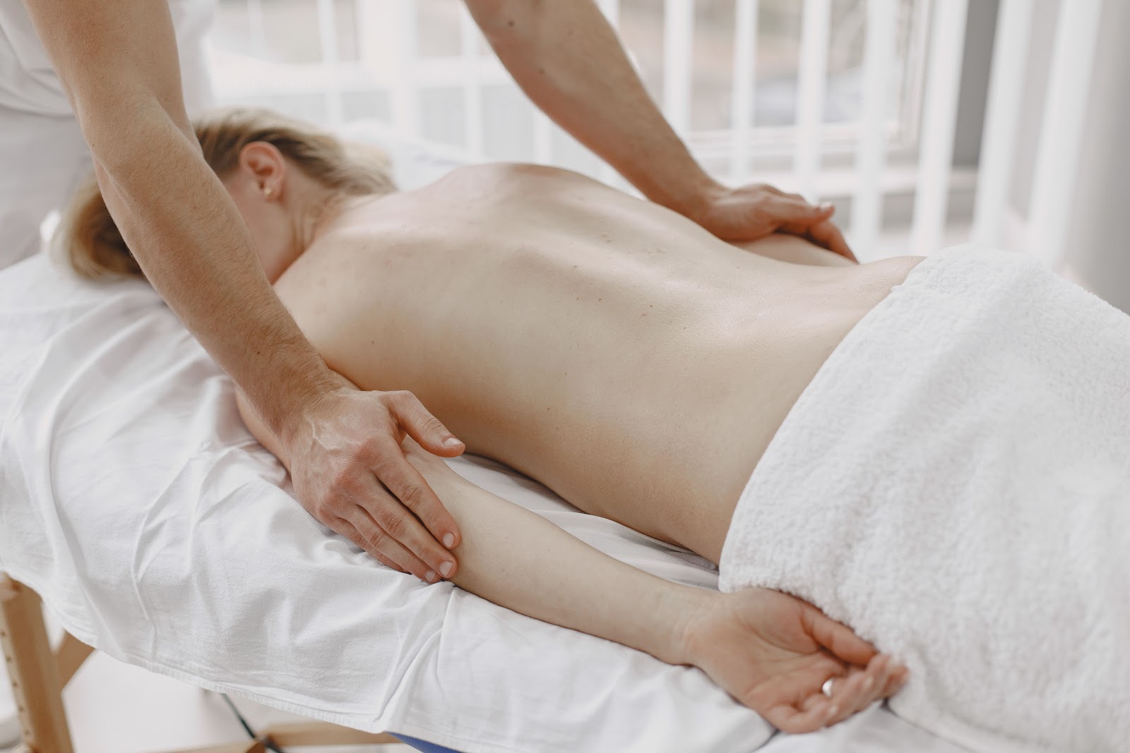 Massage treatment at Polish Me Pretty