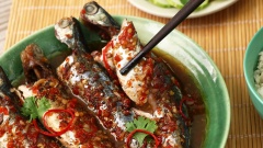 Cá Nục Kho Coca