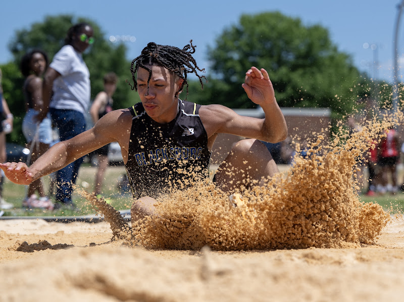 Photo from HS: Track & Field of Maddox Jones
