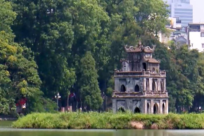 Hà Nội đón hơn 3 triệu lượt khách du lịch trong tháng 4 - Đài Phát thanh và truyền hình Hà Nội