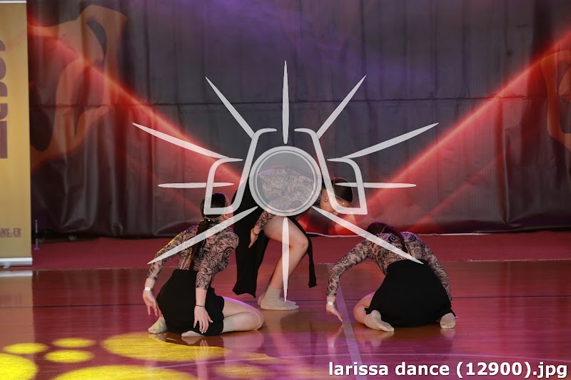 larissa dance (12900).jpg