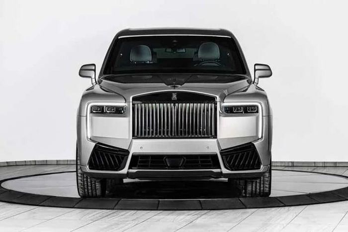 'Soi' Rolls-Royce Cullinan sang chảnh chống đạn súng trường và lựu đạn - Báo Tri thức &amp; Cuộc sống