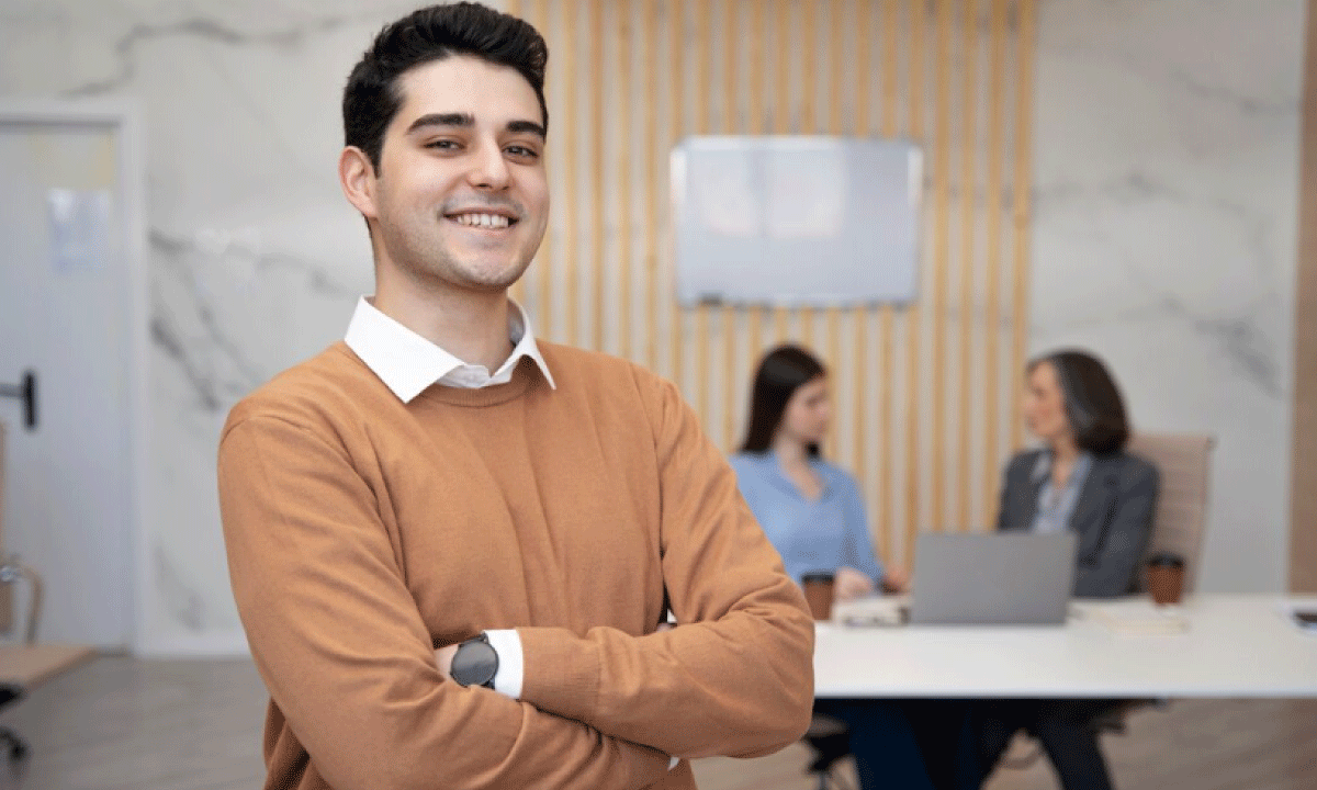 ¿Carrera larga o corta? Por qué los jóvenes eligen programas de 2 años para ganar independencia