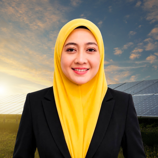 Pn. Nabizar, Ketua Jabatan Sumber Manusia & Pentadbiran