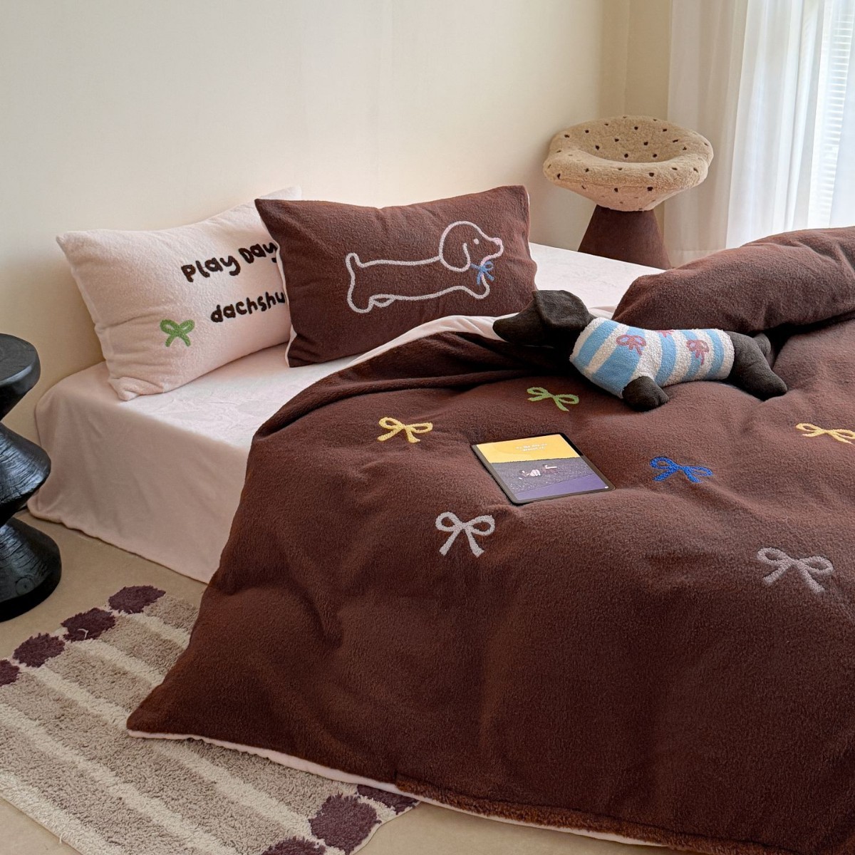 Milk fleece bedding set, cartoon design, winter
