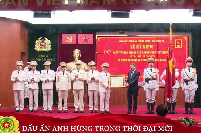 Dấu ấn Anh hùng trong thời đại mới