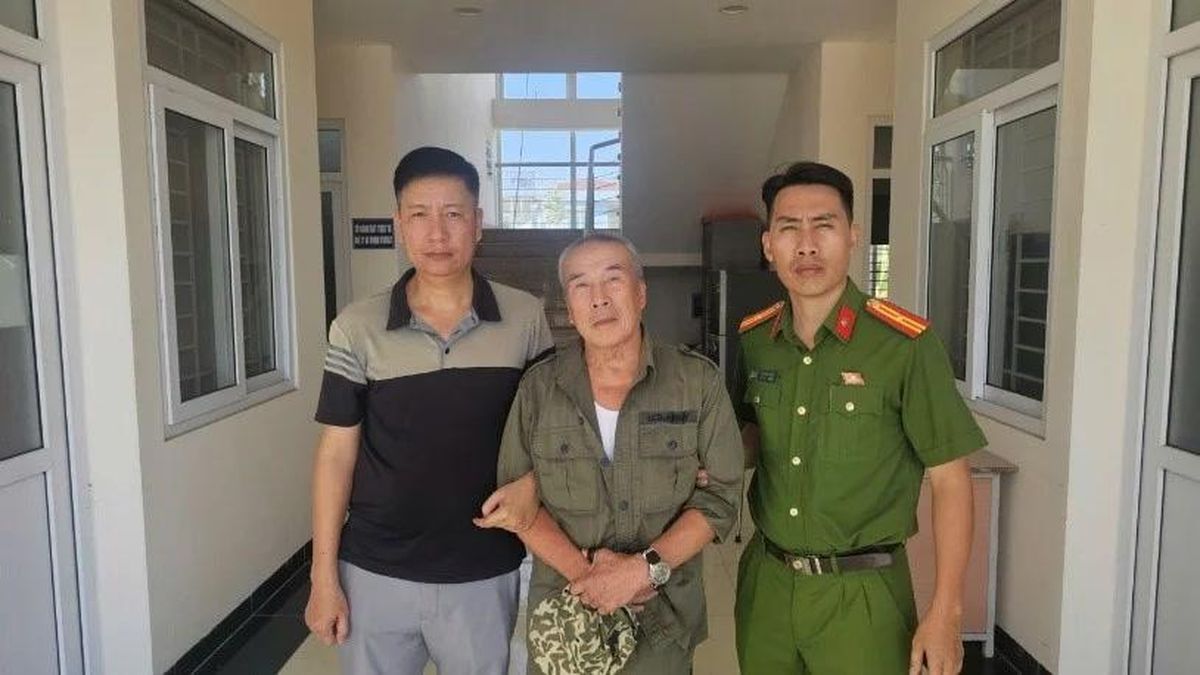 Công an xã Ngọc Hồi bắt giữ đối tượng truy nã sau 26 năm lẩn trốn - Đài Phát thanh và truyền hình Hà Nội