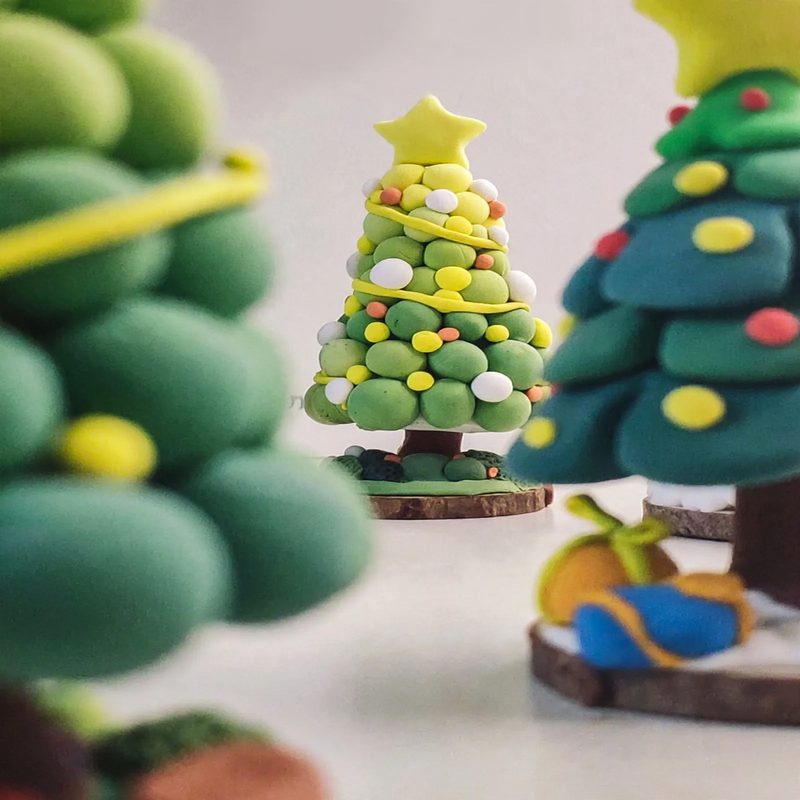 DIY Christmas Tree Craft Kit from Modeling Clay