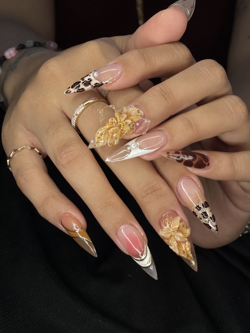 Mẫu nail 620k