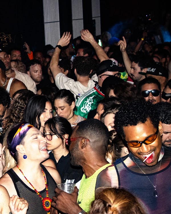 Derrick Does Disco photo 64