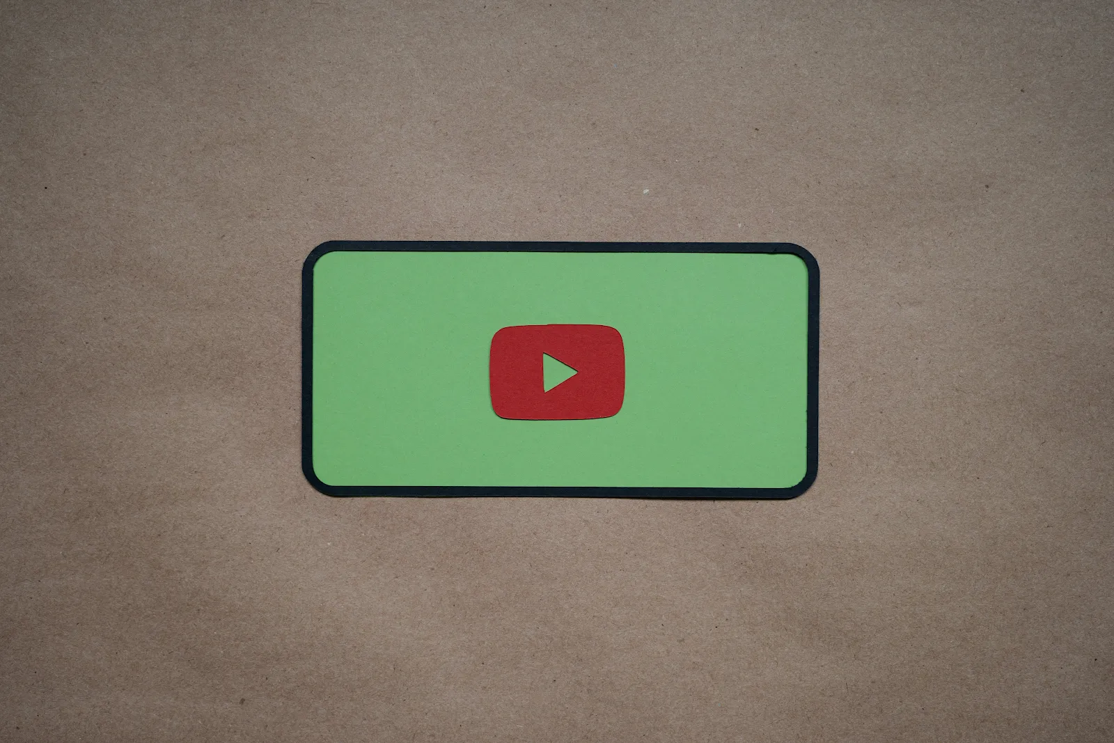스마트폰 YouTube 재생 버튼