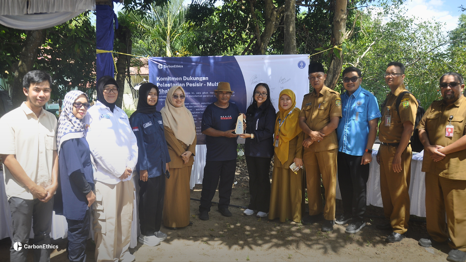CarbonEthics Team with Bintan Community