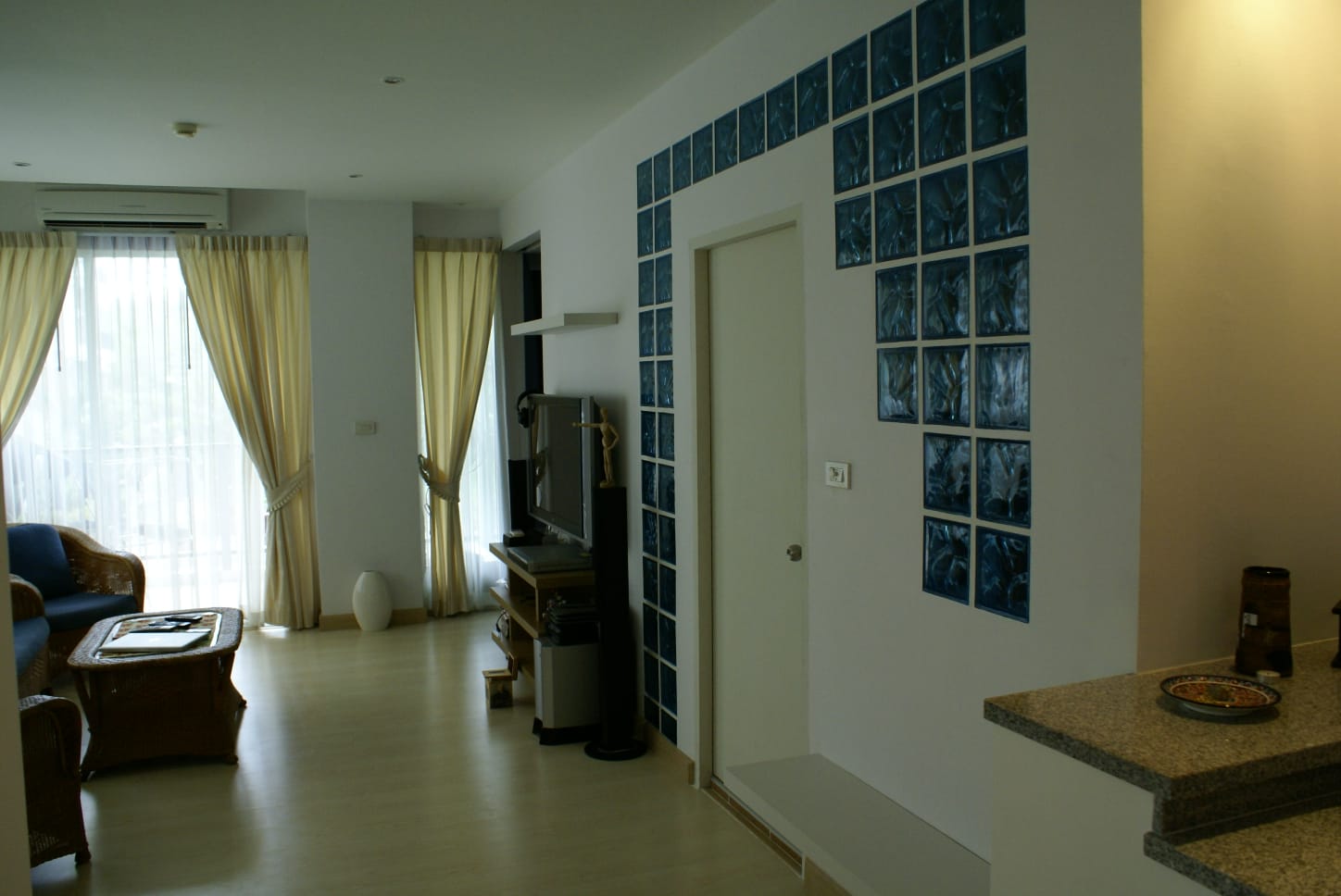 Grand Caribbean G - 1 Bed, Floor 14 3