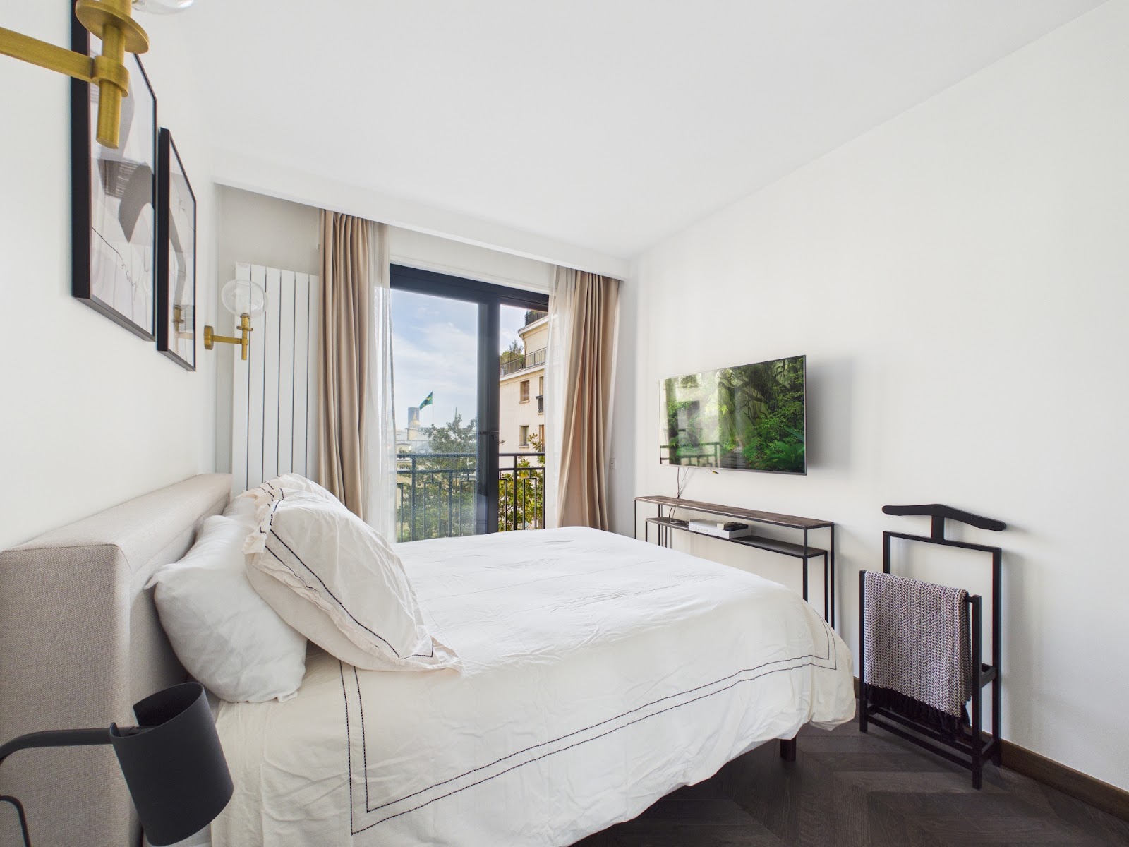 Appartement — 12 avenue Montaigne, 75008 Paris — photo 16/30