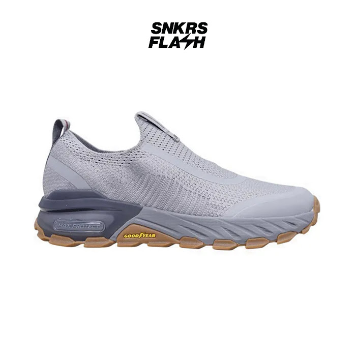 SKECHERS OUTDOOR MAX PROTECT GREY - Size 42