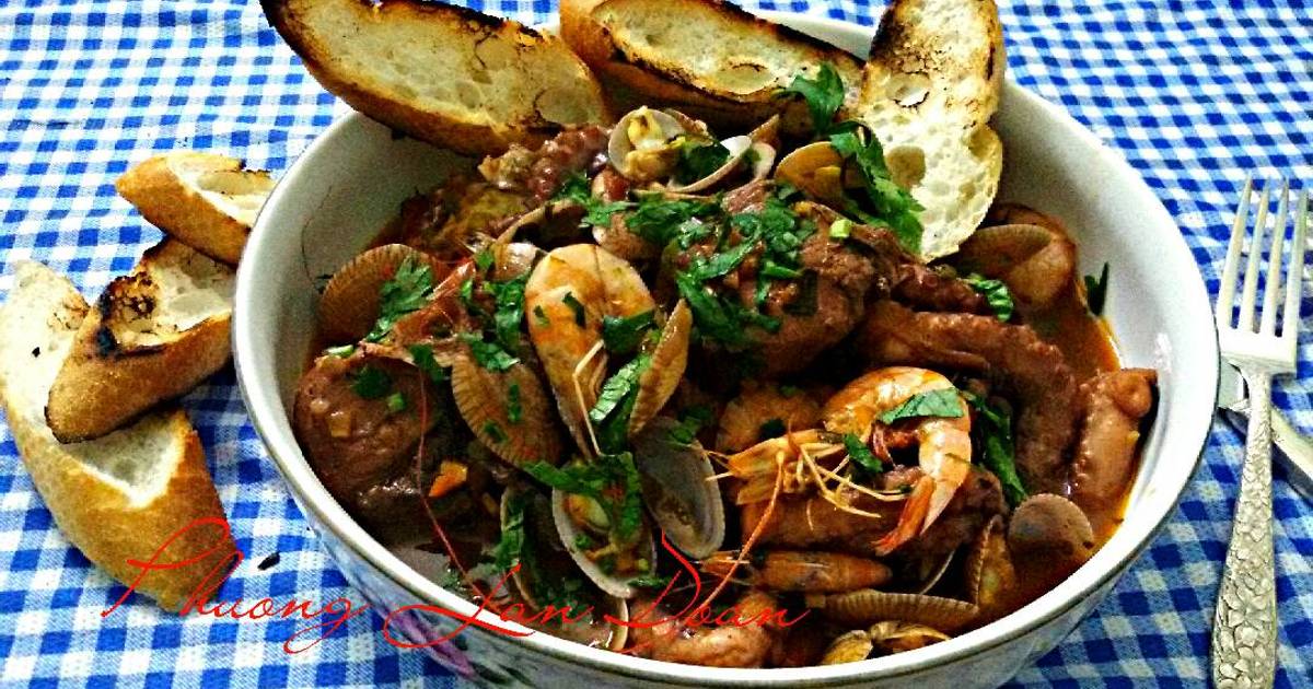 Cacciucco ( súp hải sản Ý)