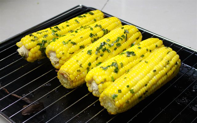 Bắp Mỹ Dầu Hành Bằng Lò Nướng