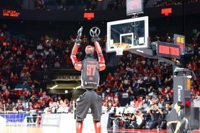 Robot CUE7 của Toyota 'hóa' siêu sao bóng rổ, thách thức cả tuyển thủ NBA - Tạp chí Người Đưa Tin