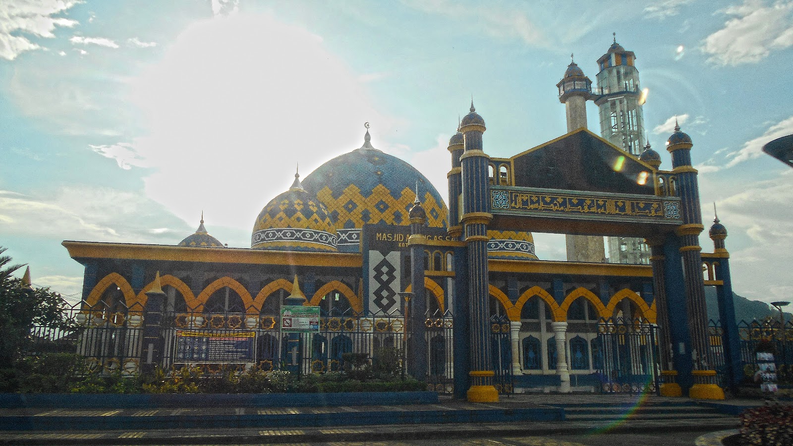 Lubuk Linggau: Kota Durian, Transit dan Warisan Budaya Sumsel