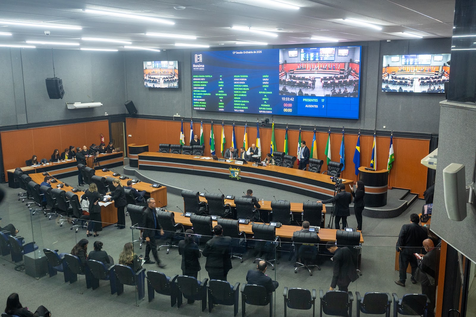 Deputado Jorge Everton discursando sobre a nova composição da Assembleia Legislativa de Roraima.