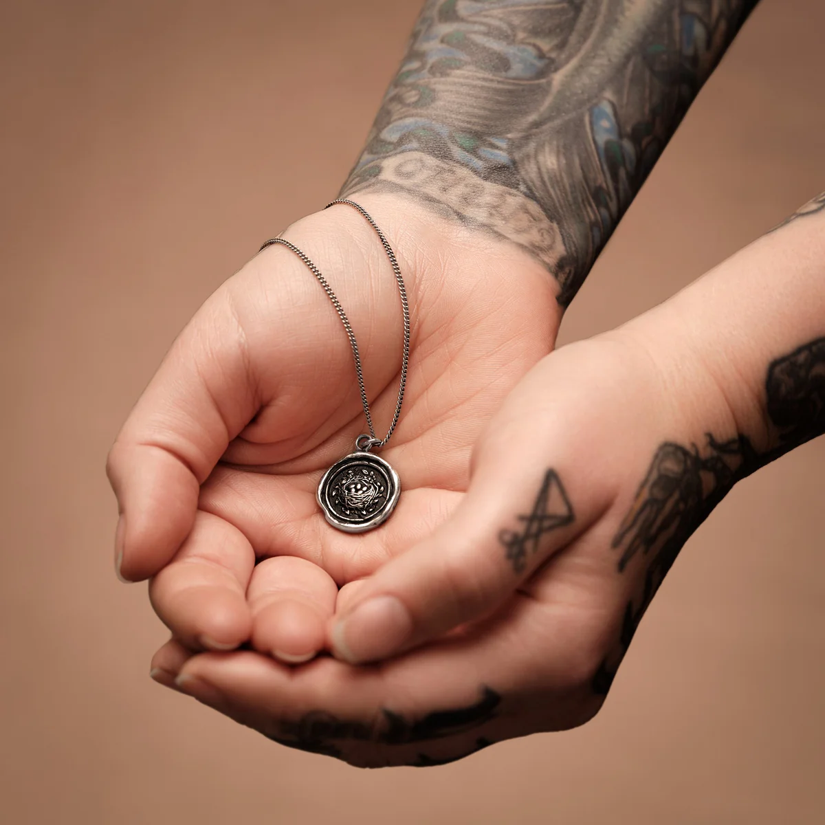 Гнездо "В безопасности"