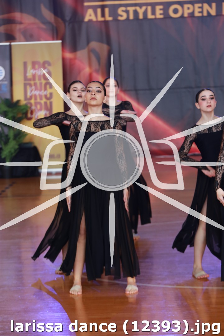 larissa dance (12393).jpg