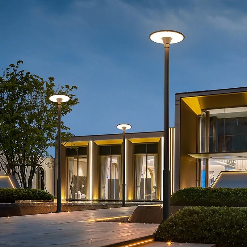 Copy of modern-minimalist-outdoor-waterproof-led-landscape-post-light-for-courtyard-lawn-715782