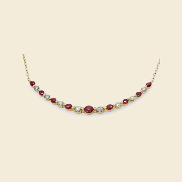 Rouge Line Necklace