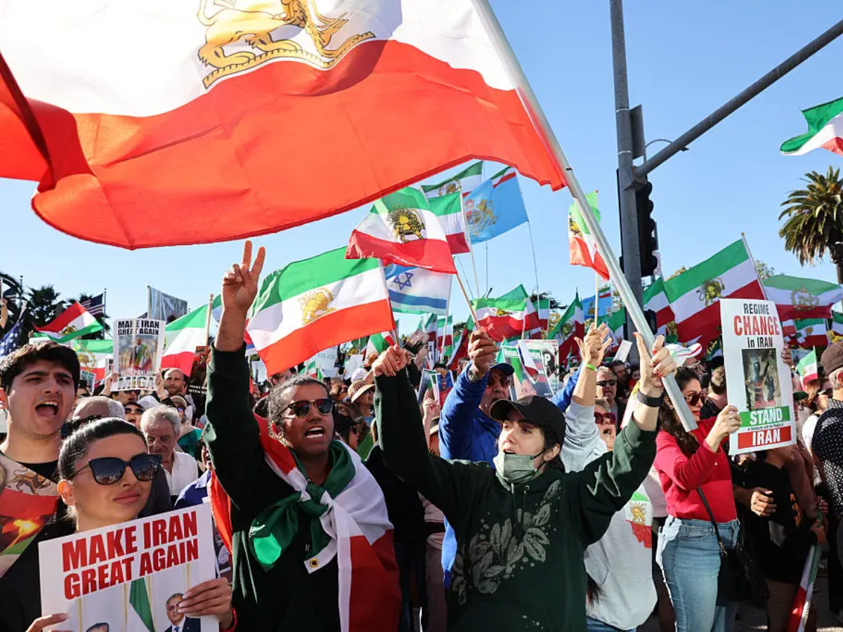 Iran Halts 800 Planned Executions After Trump Warning