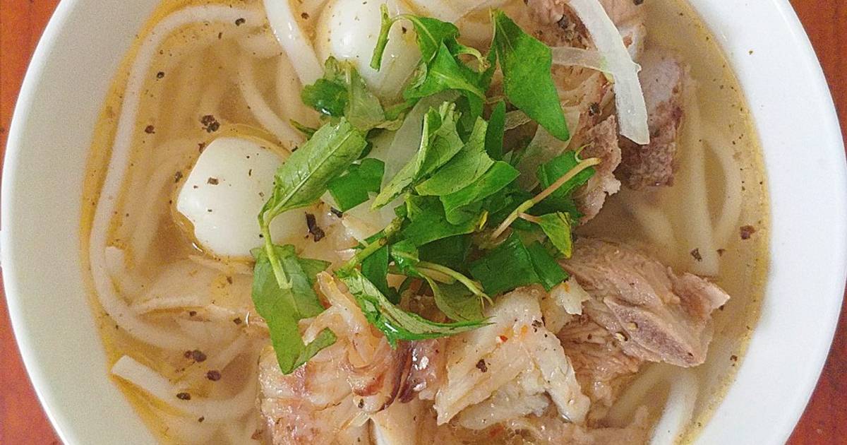 Bánh canh thập cẩm cá rim