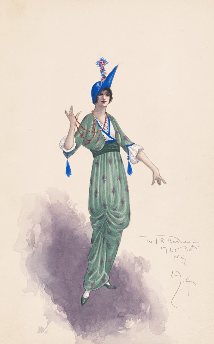 Womans costume 1914