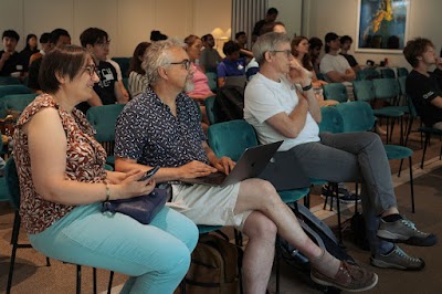 Match photo