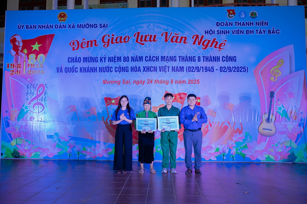 Đoàn Thanh niên - Hội sinh viên Trường Đại học Tây Bắc triển khai thành công chiến dịch thanh niên tình nguyện hè năm 2025
