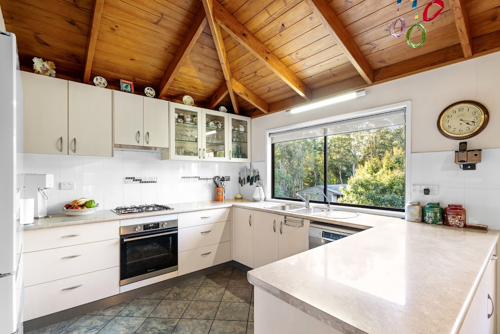 9-13 Upper Rosemount Road, Rosemount - Thumbnail 5