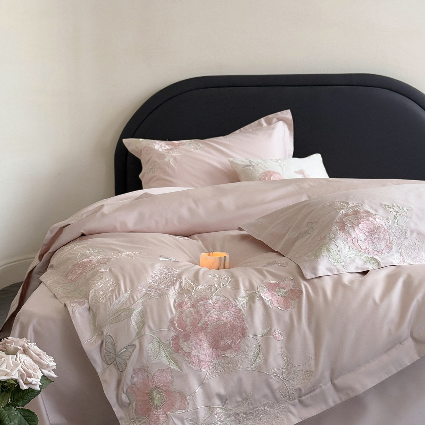 Cotton Bed Linen Set, 100, Rose Design, 4 pieces
