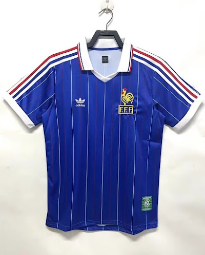 Retro 1982 Francia Local @lumorasports.jpeg