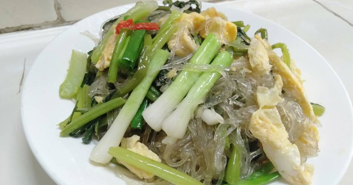 Miến xào trứng thập cẩm
