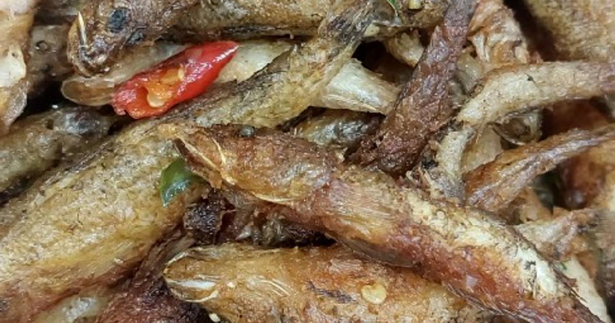 Cá bống đồng chiên giòn