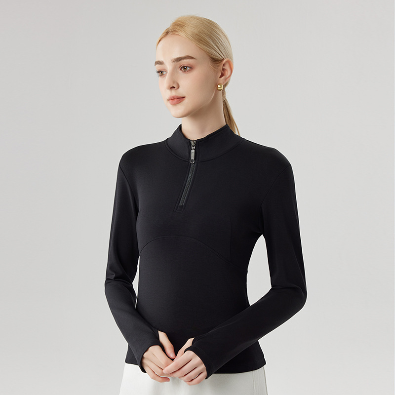 Women's half-zip sweatshirt