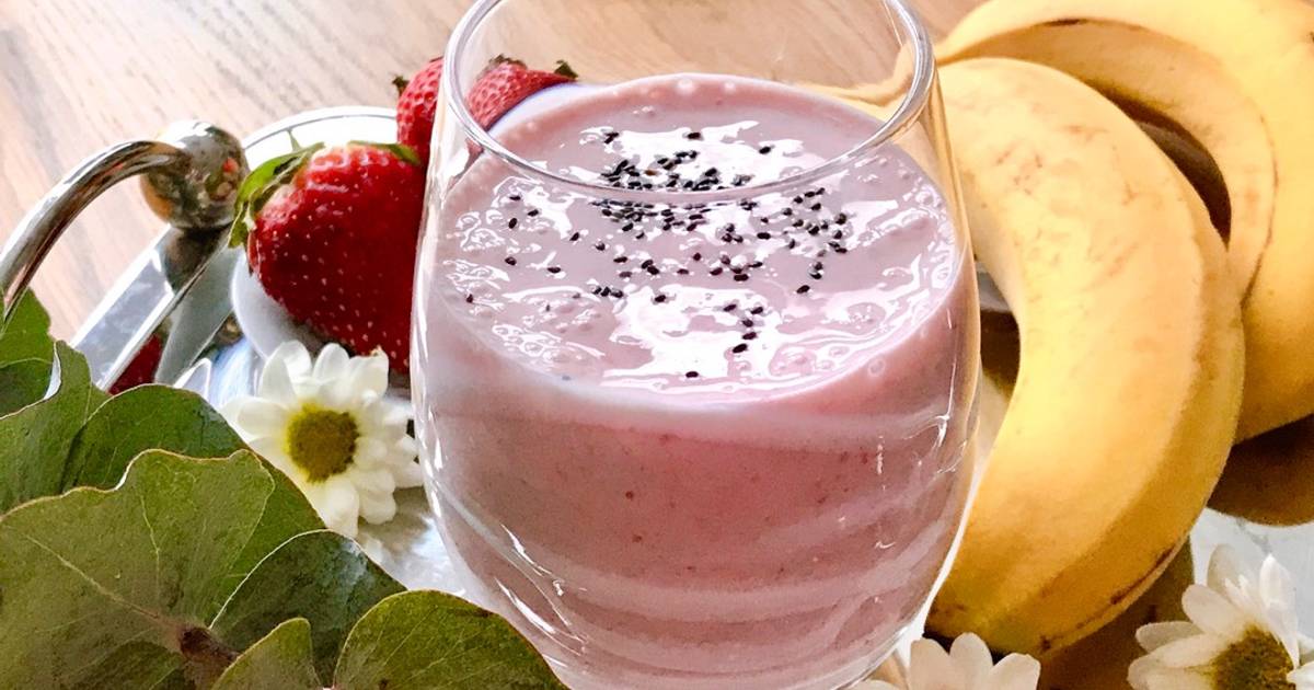 💚 Smoothie Chuối Dâu Sữa Chua