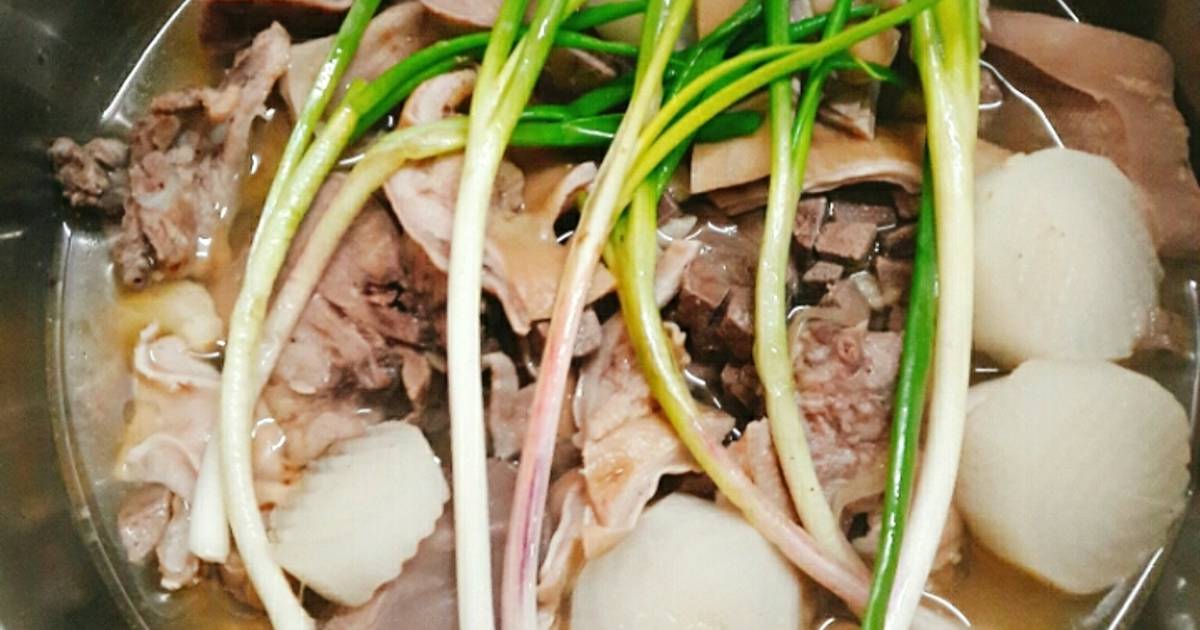 Lẩu bao tử nấu tiêu