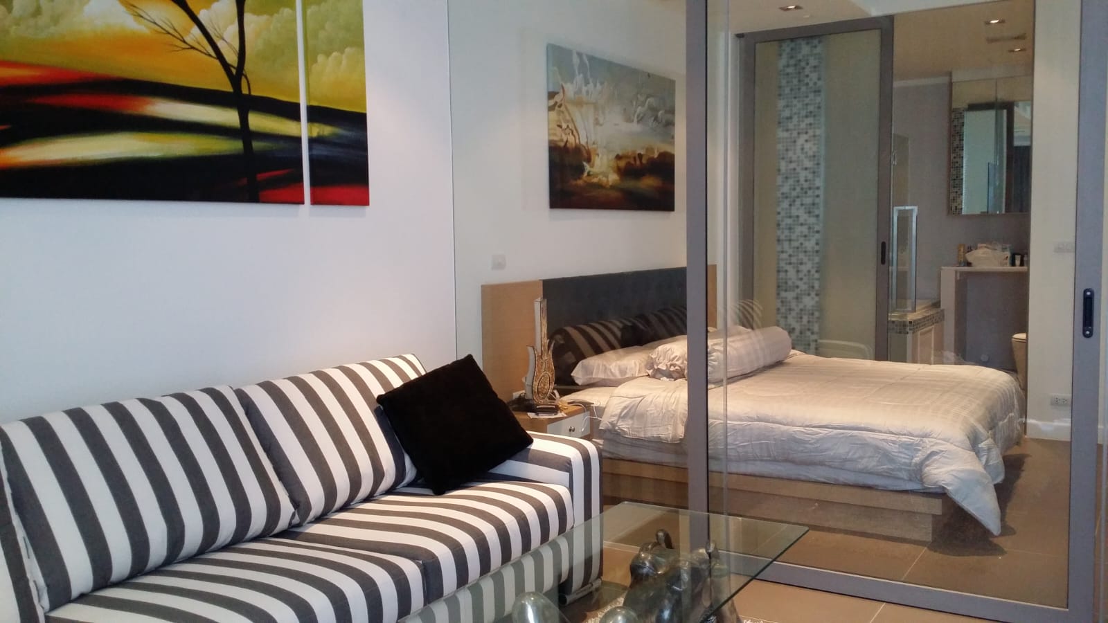 Paradise  Beach Condo - 1 Bed, Floor 2 7