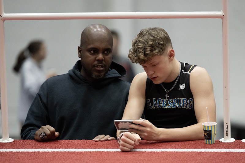 Photo from HS: Indoor Track & Field of Evan Foley