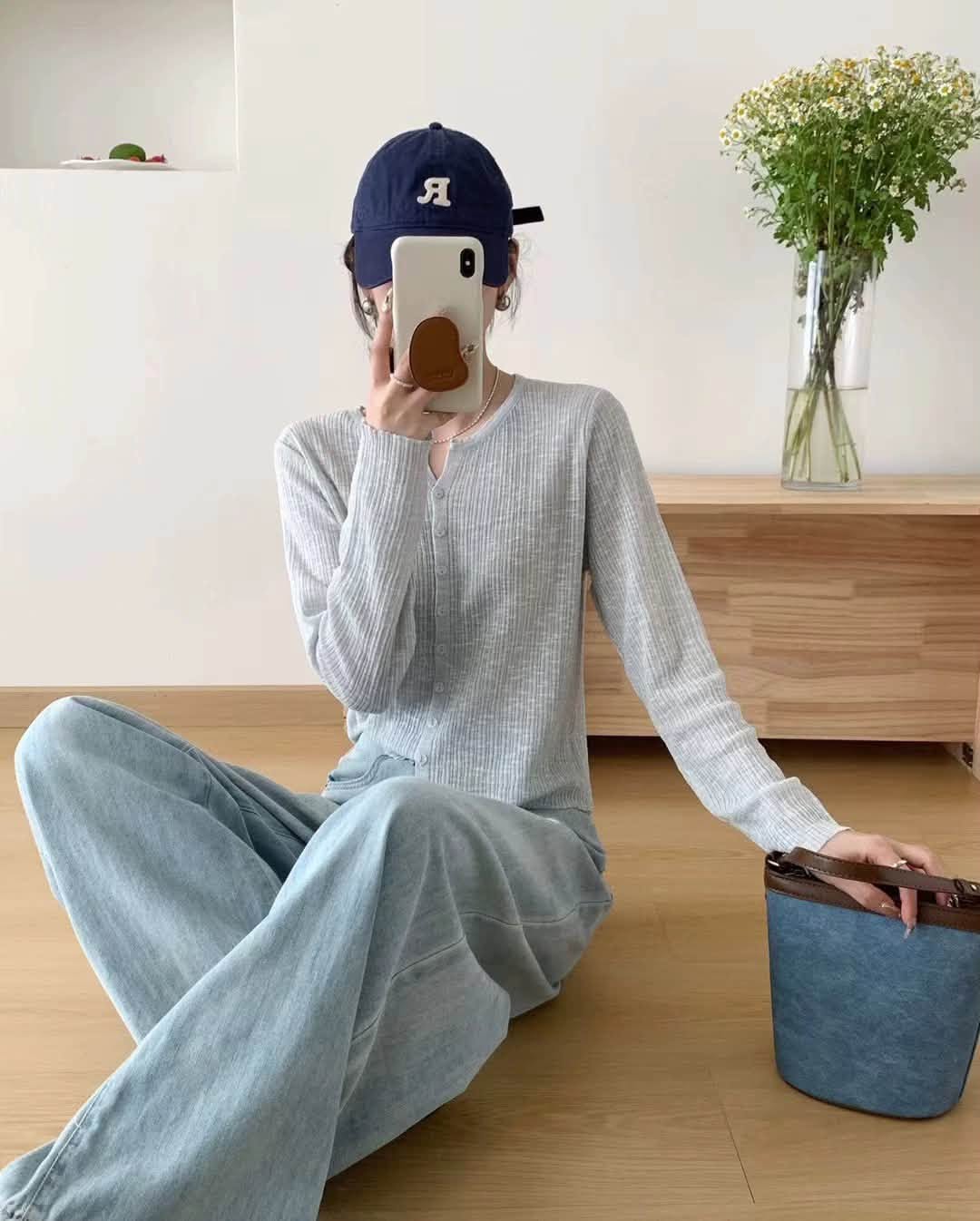 Áo khoác len cổ tròn trụ XONXEN SHOP 8105