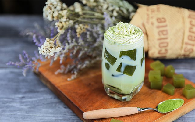 Matcha Latte Rau Câu Trà Xanh
