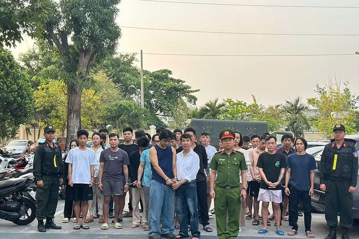 Ca sĩ Long Nhật thừa nhận nghiện ma túy đá, muốn từ bỏ nhưng 'không dứt ra được' - Chuyên trang Hoa Học Trò - Báo Tiền Phong