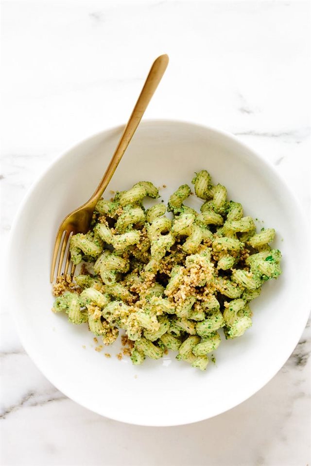 Nui Trộn Sốt Pesto Hạt Phỉ